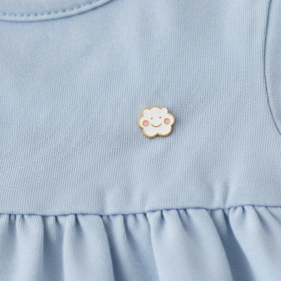 Cloud Lapel pin