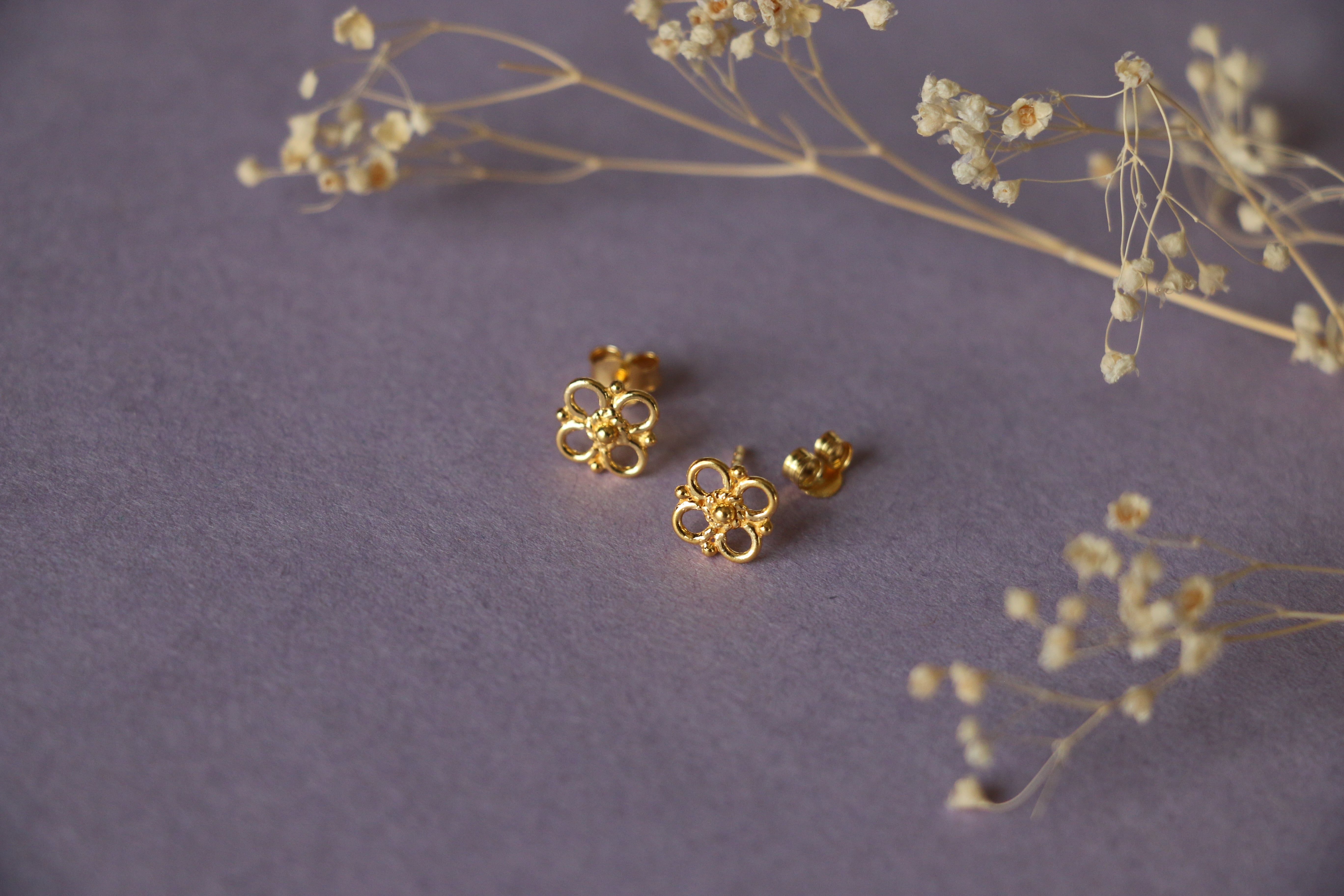 4 petal flower ear studs
