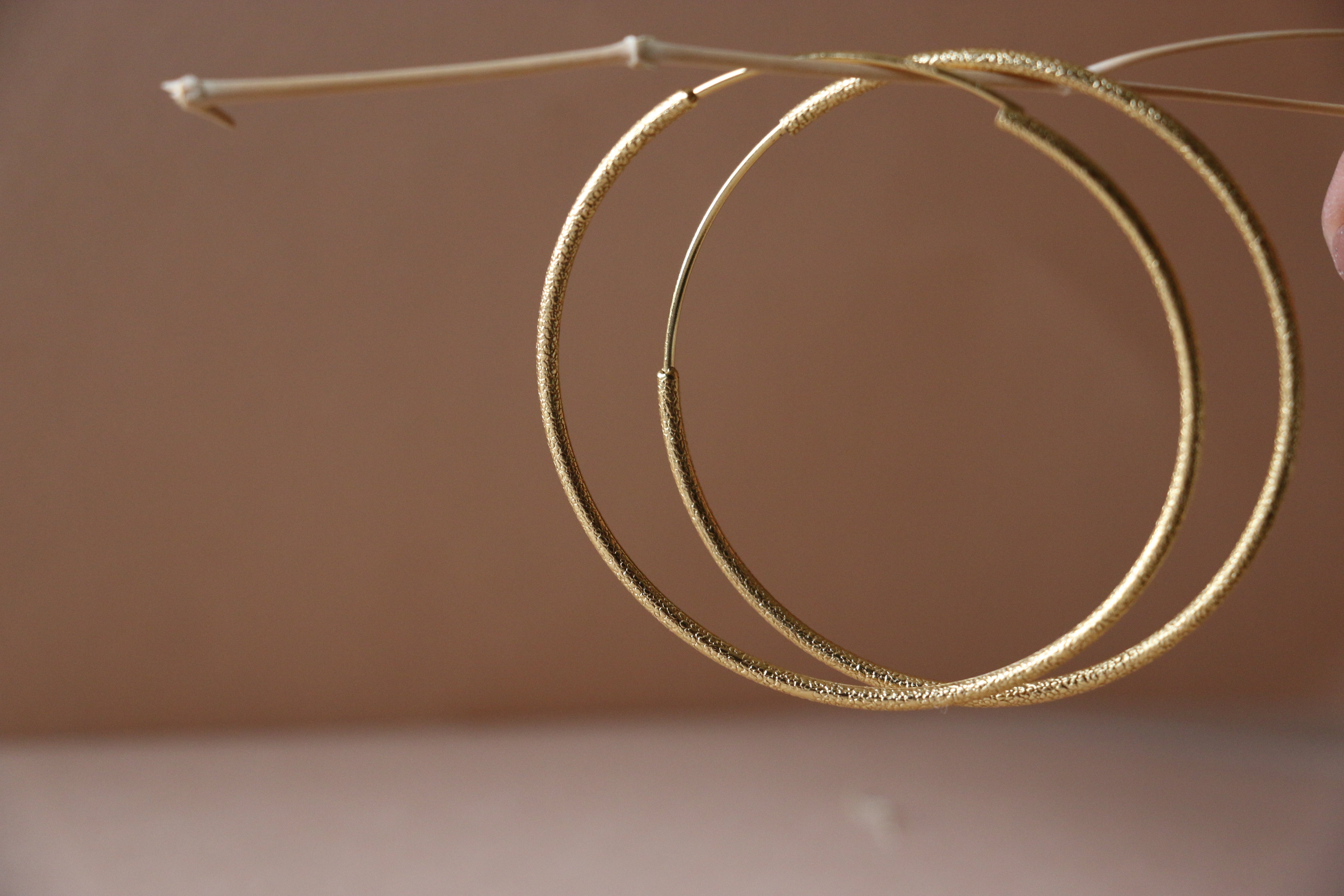Giant round ear hoops