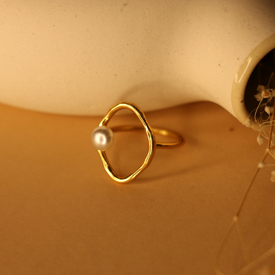 Pearl round ring