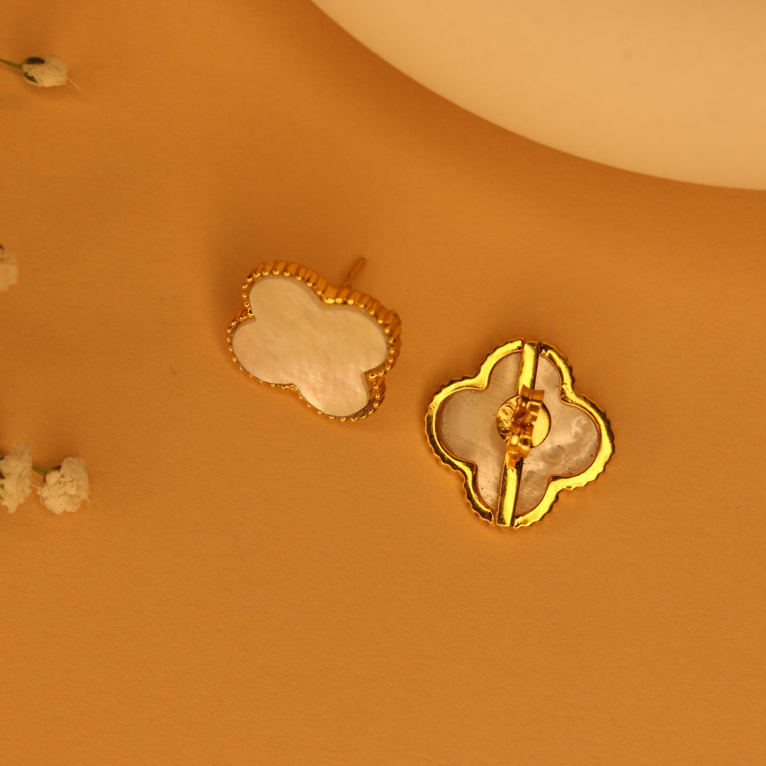 MOP clover ear studs