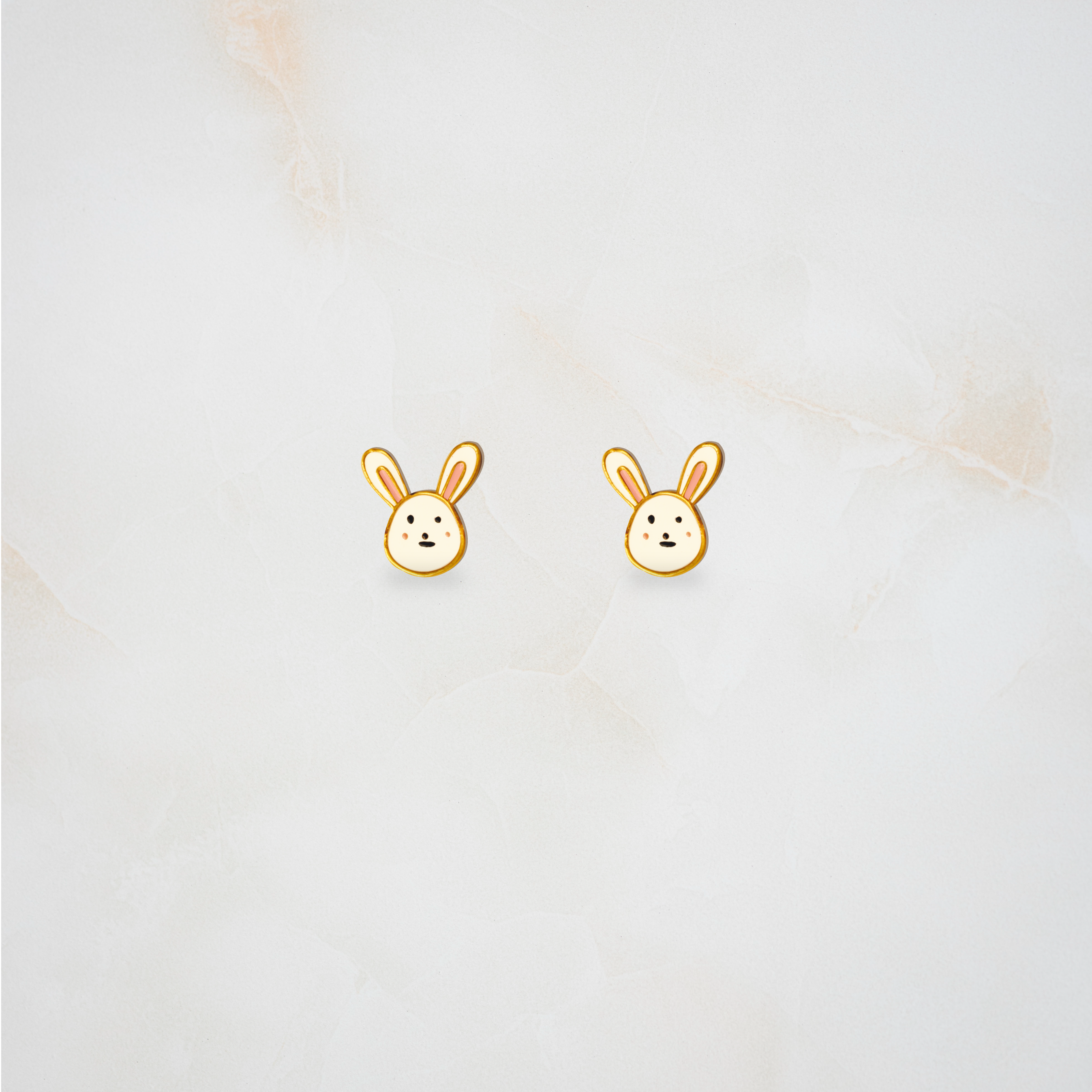 Bunny enamel necklace set