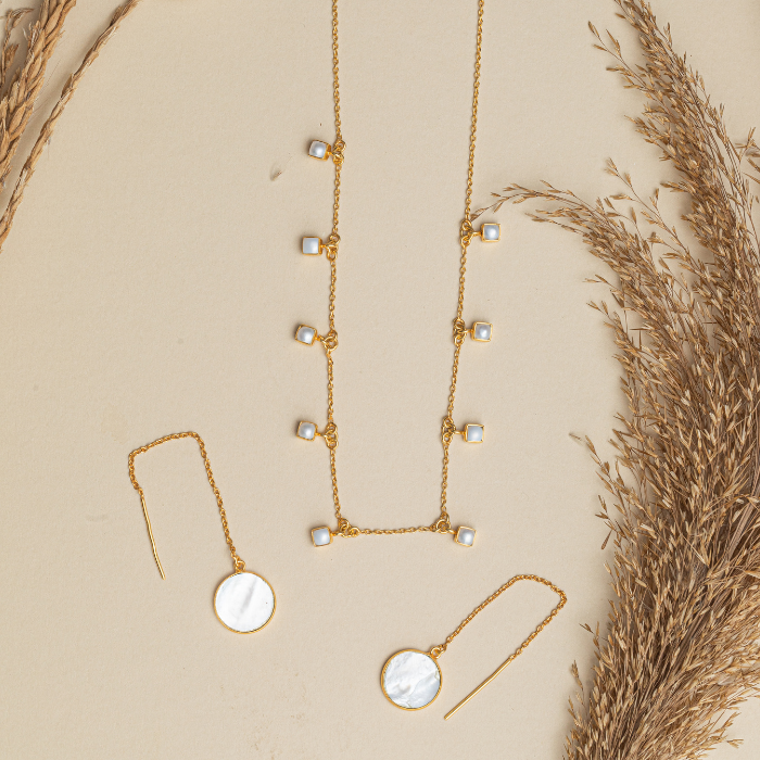 Cloud 9 Necklace Set