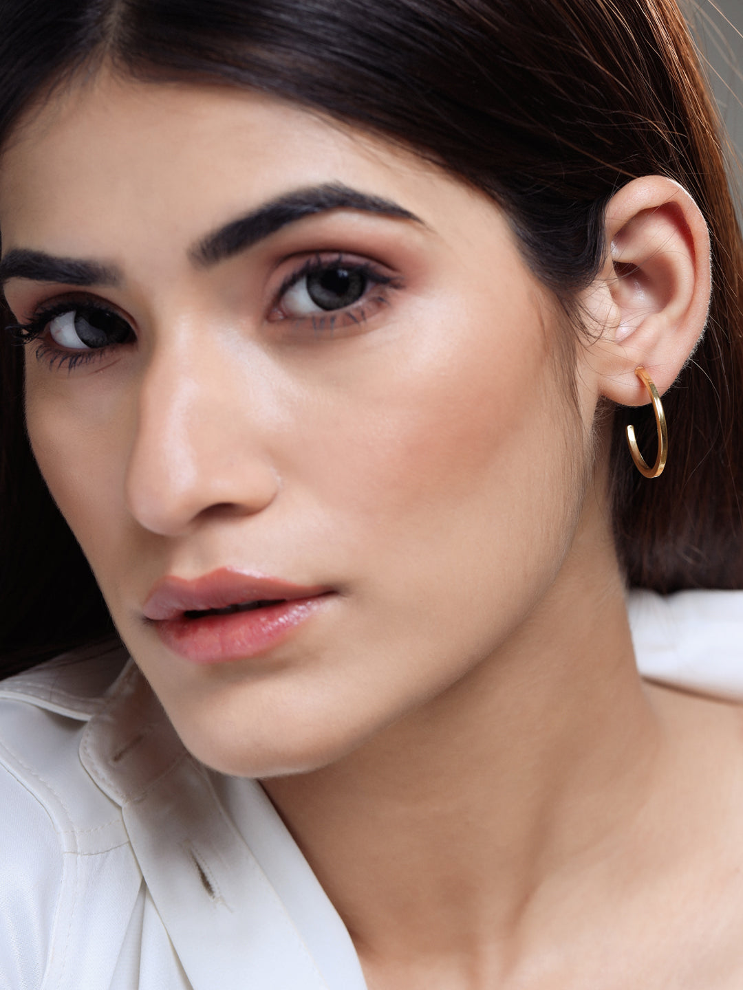 Sleek dainty hoops