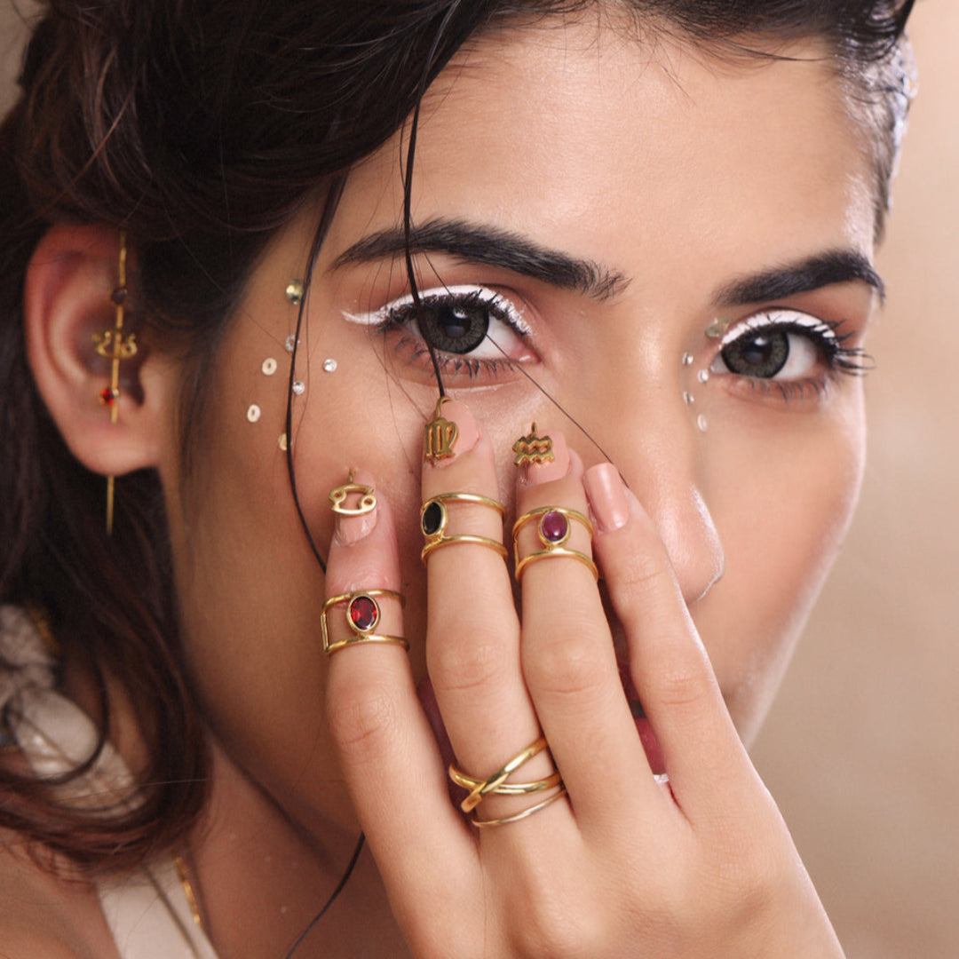Capricorn Nail Ring with birthstone