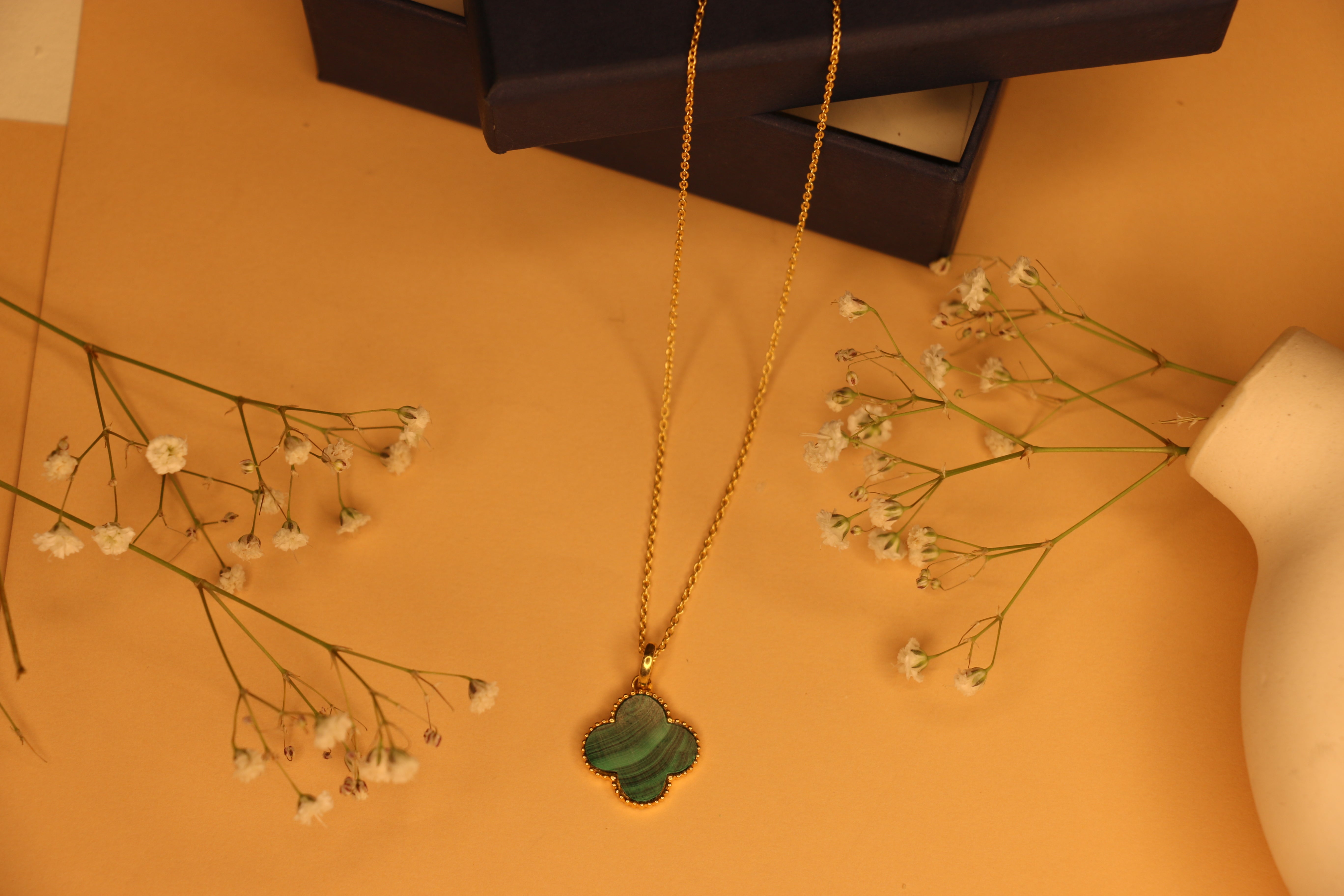 Malachite charm clover necklace