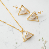 Pyramid Necklace Set