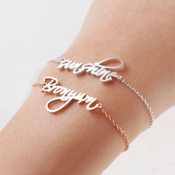 Custom Multiple Name Bracelet | Caitlyn Minimalist